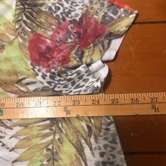 Terra&Sky top, 1X (16W-18W), animal, tropical, floral, multi colored. - Picture 7 of 14